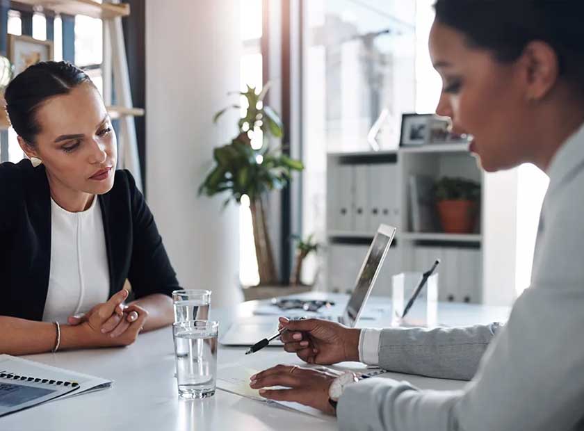 مشاوره حقوقی، مالیاتی و مهاجرتی